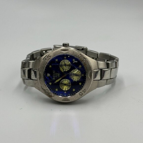 3/$30 Relic Watch Men Silver Tone Blue Day Date Multi Dial 39MM New Battery - Picture 6 of 15